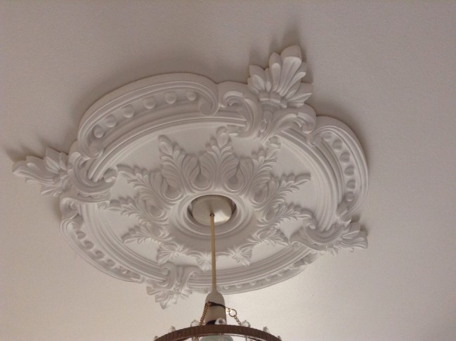 Large White Ceiling Rose Victorian Ornate Plaster Click