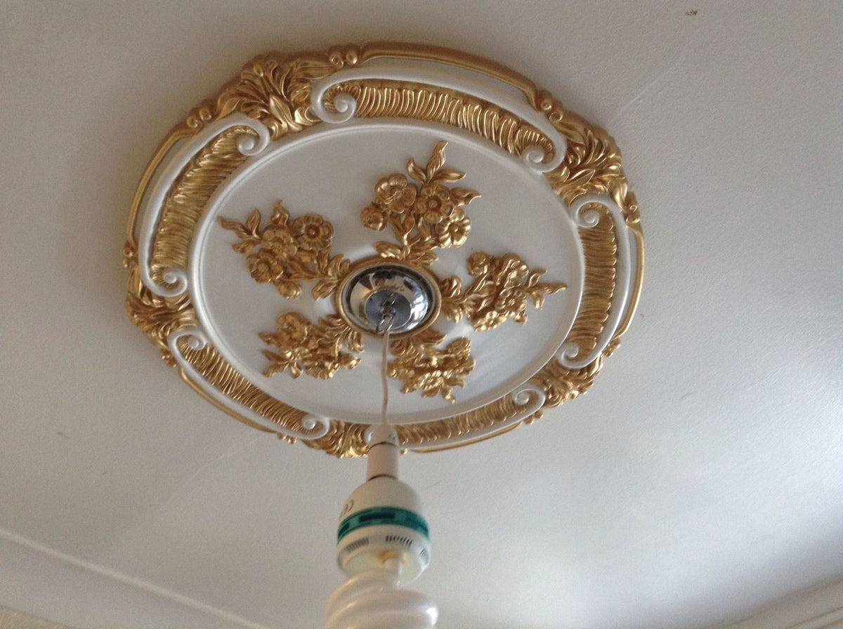 Ceiling rose Gold White Beautiful Ornate Home Decor 66cm Victorian Medallion Chandelier light Fan Rose CR8