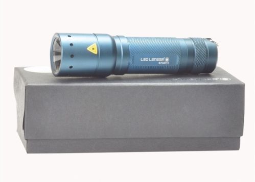 LED LENSER 7438B Police Tech LED Focus 115 lumens Torch Cobalt Blue Gift Box T17