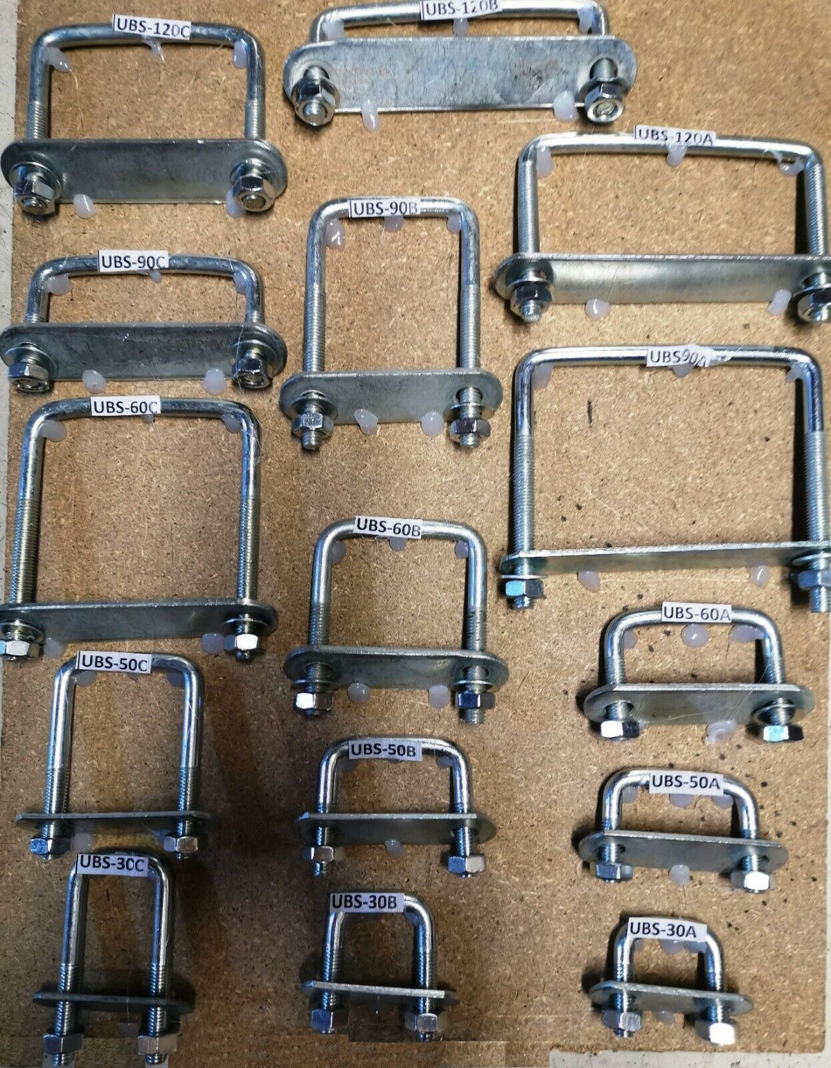 4 x square U-bolt u bolts Brackets Boat trailer 30x60x10mm Nuts & Plate UBS-30B