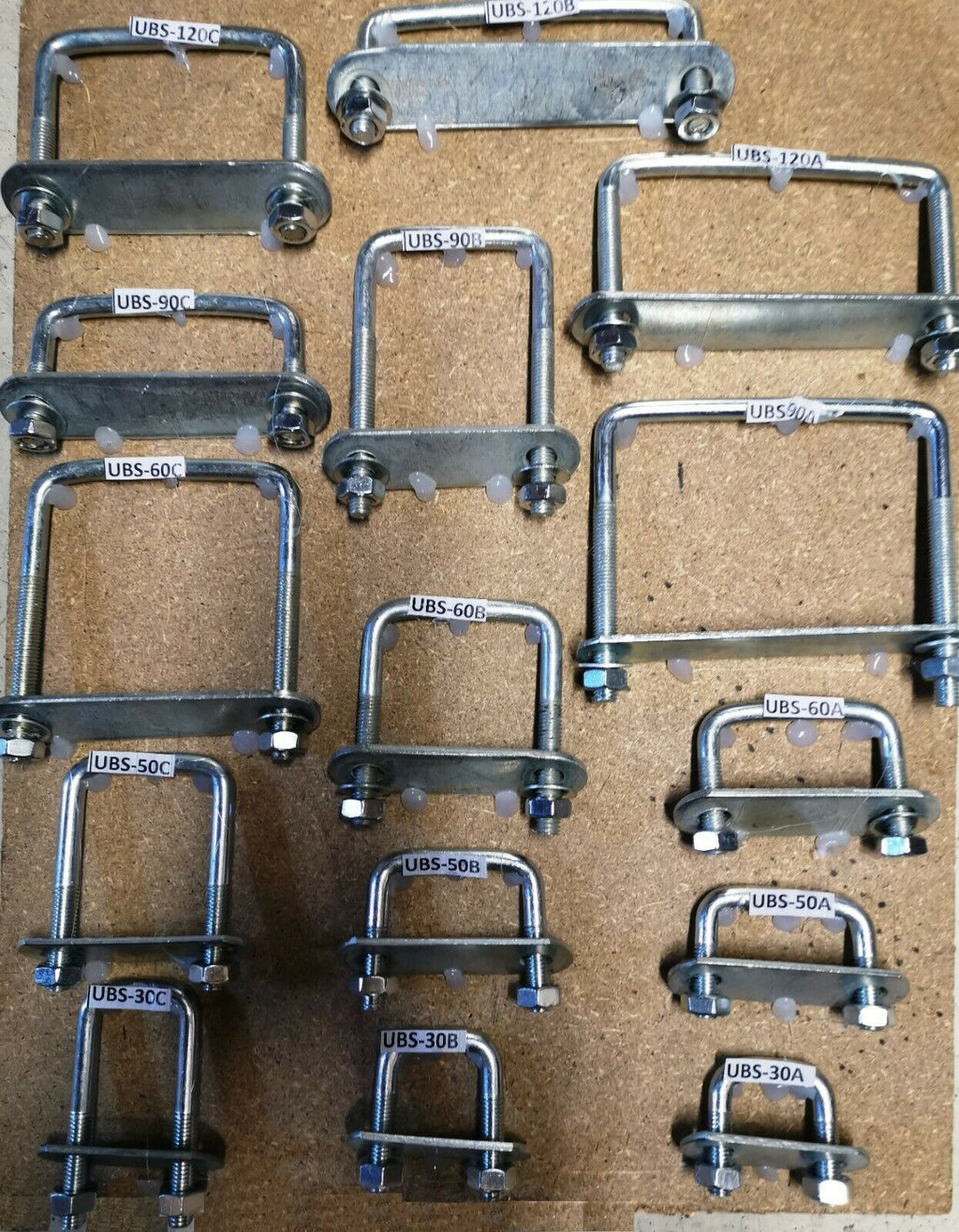 4 x square U-bolt u bolts Brackets DIY 30x120x10mm Nuts & Plate UBS-30C