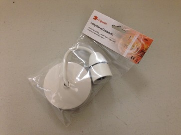 CEILING ROSE & PENDANT BULB FITTING LIGHT LAMP PLASTIC BRITISH STANDARD CA88